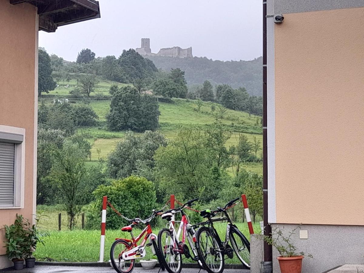 River Bank Apartments & Castle View Bihać Esterno foto