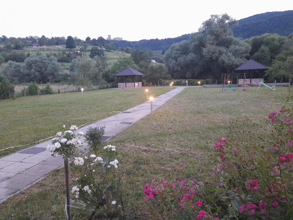 River Bank Apartments & Castle View Bihać Esterno foto
